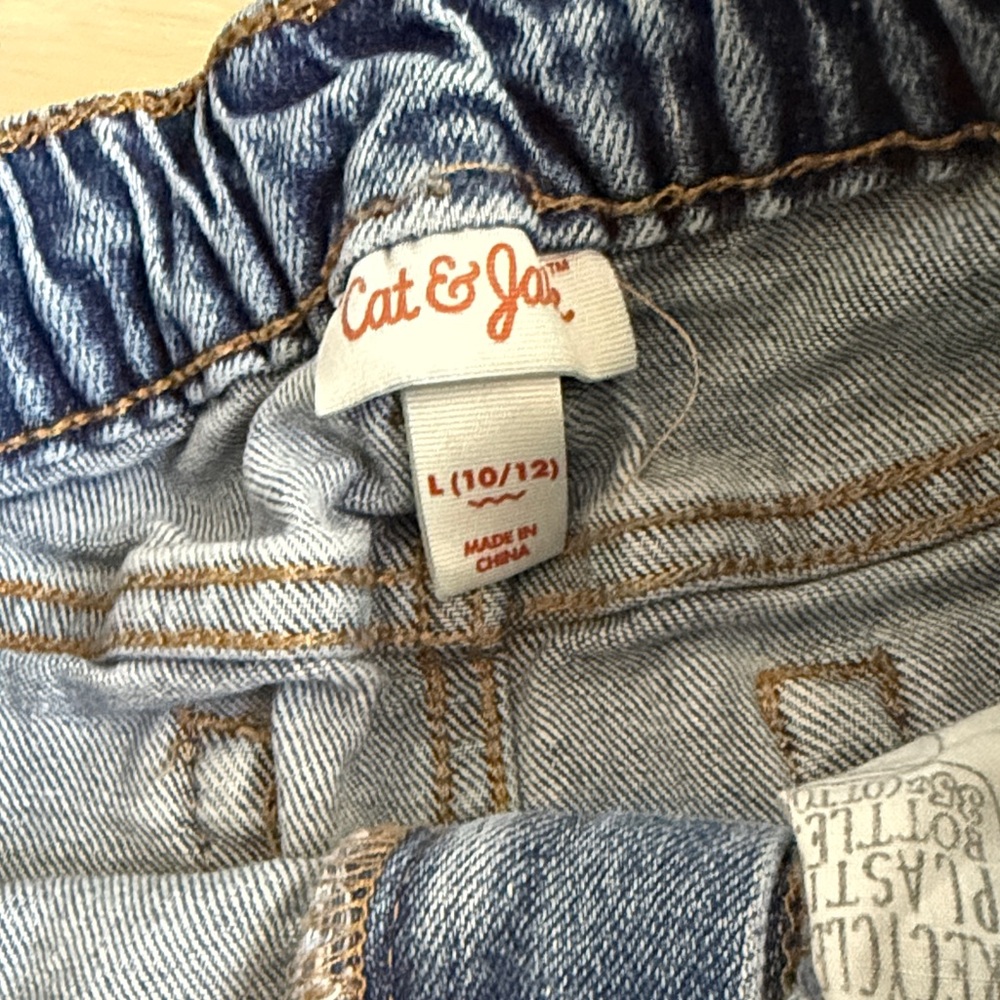 ✨ Cat & Jack Distressed Blue Denim Skirt - Picture 3 of 6